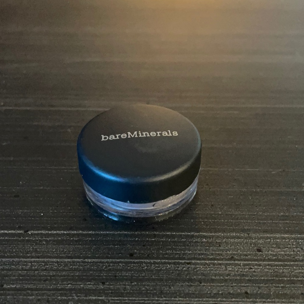BareMinerals Black Ice 
Loose Powder Eyeshadow